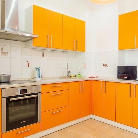 Квартиры По Улице Феодосийская, 1-А Kiev Luaran gambar